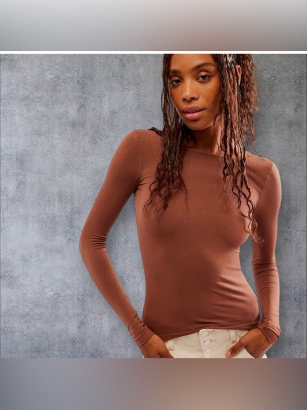 NWT Low-Back Seamless Long Sleeve Top